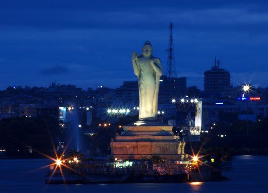 Hussain Sagar Gölü